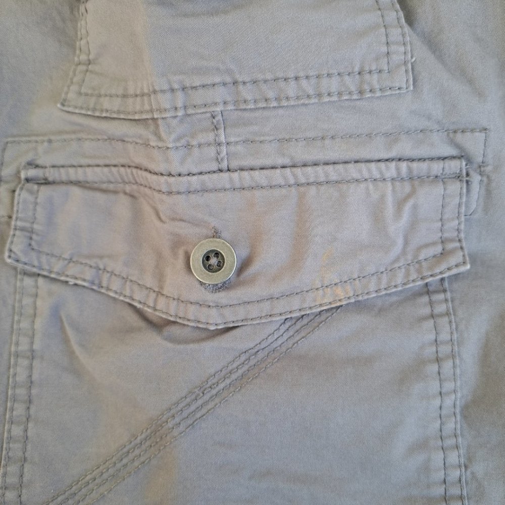 Iron Shorts - Picture 3 of 5
